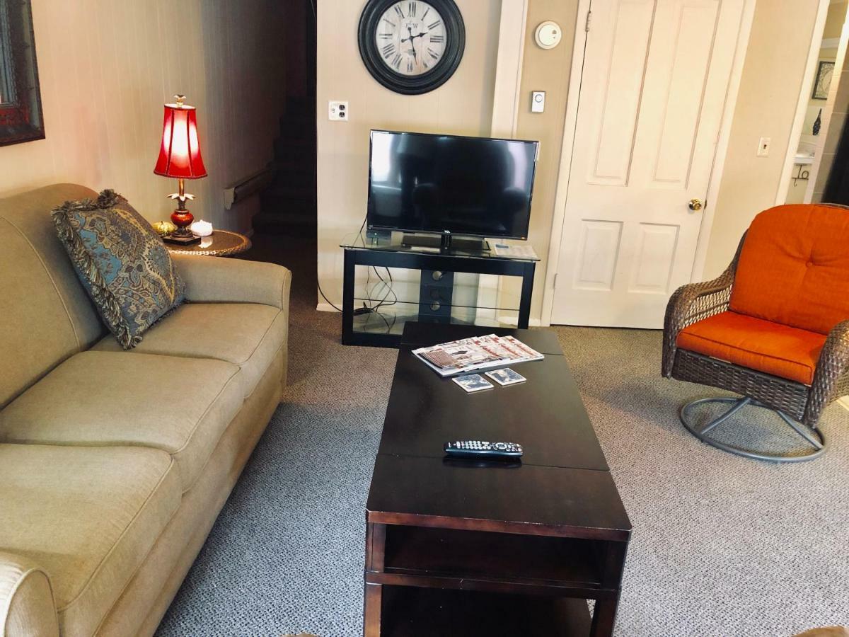 Galena Penthouse Overlooking Main Street With Free Off Street Parking Eksteriør billede